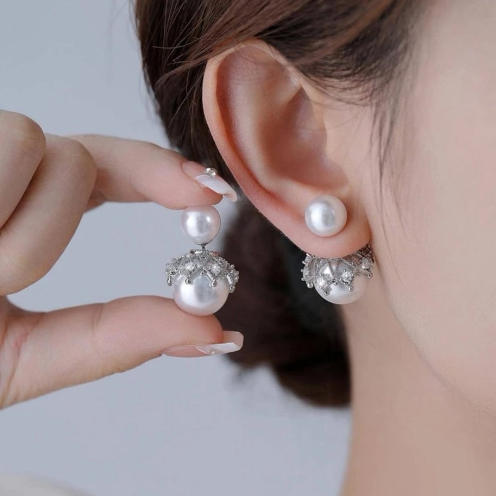 Unused fashion pearl earrings ✅price firm beautiful fashion earrings